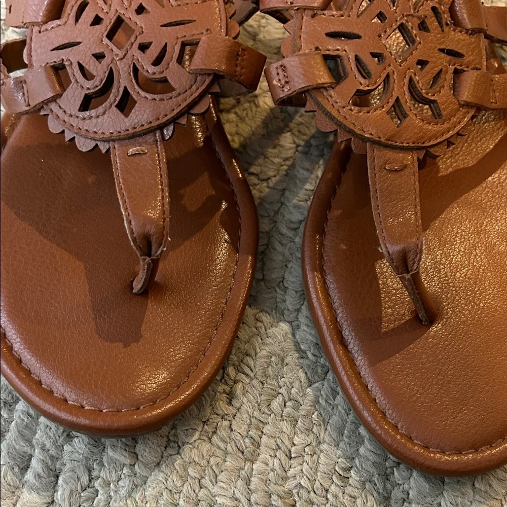 Circus by Sam Edelman Tan Cutout Sandals - Picture 4 of 9